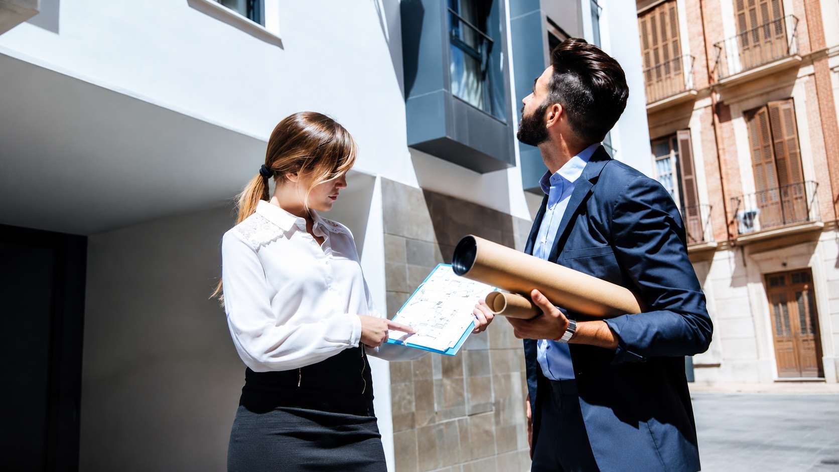 Understand Painting Regulations in California, including VOC standards, HOA rules, lead paint requirements, and compliance tips.